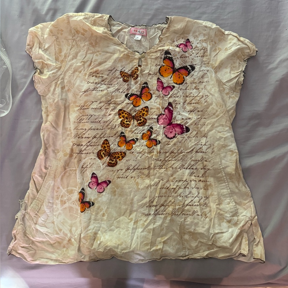 Koi Cream and Orange Graphic Scrub Top